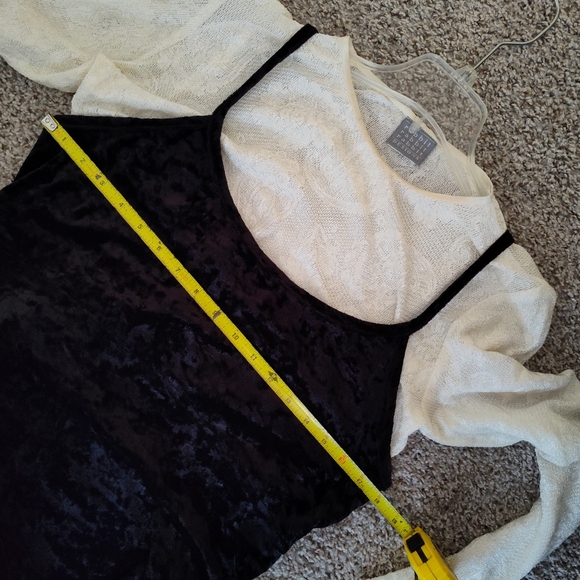 VINTAGE Rabbit Rabbit Rabbit Crushed Velvet Dress - Picture 6 of 9